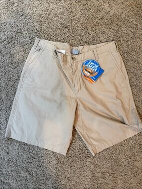 Columbia Men's Khaki Flat Front Performance Shorts